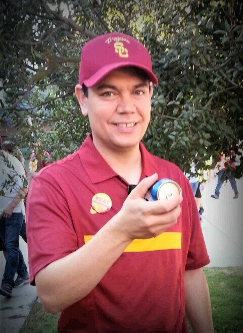 georgelarios's profile picture. 