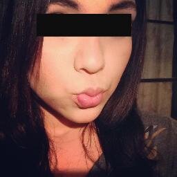 Tuit sin limites, sigueme o vete a la verga, si no te gusta lo que tuiteo no me sigas. PARODIA / FAKE.