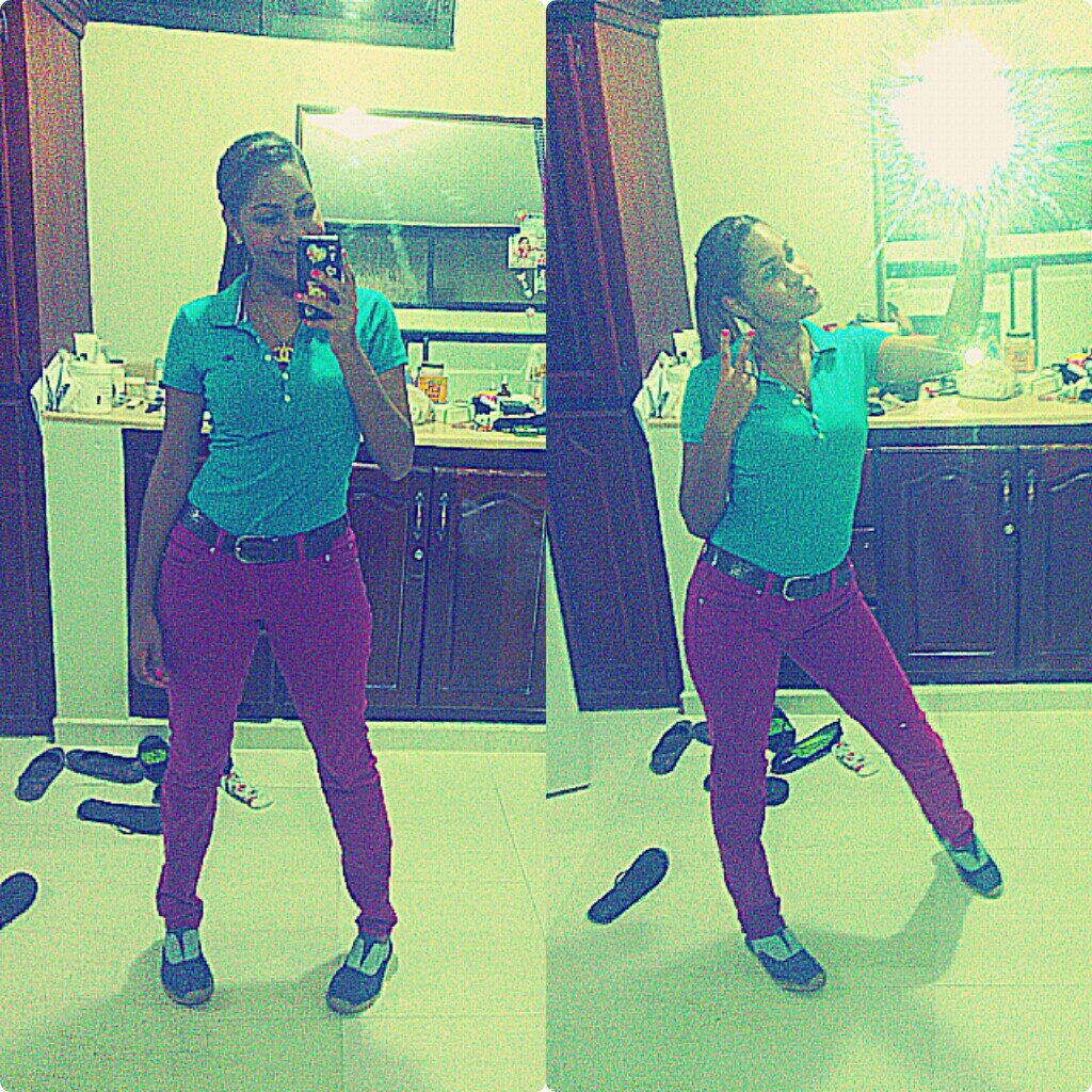 •Đαяiѕℓеίđγ [Šнǐĸч‼♥] Simpática,Bonita &Estrobertida!\☺/  Estudiante De Medicina♥ EstadO Civil ... UteSabeVerdaaa♥♫