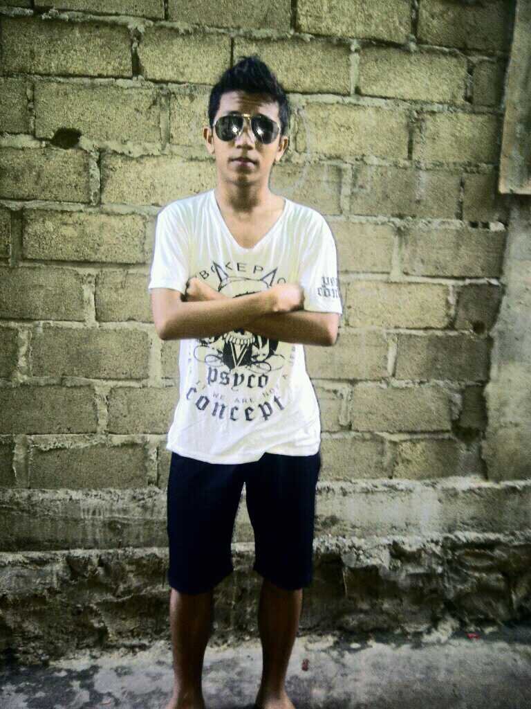 Raditz_Carl's profile picture. i love u @izhazhaizha