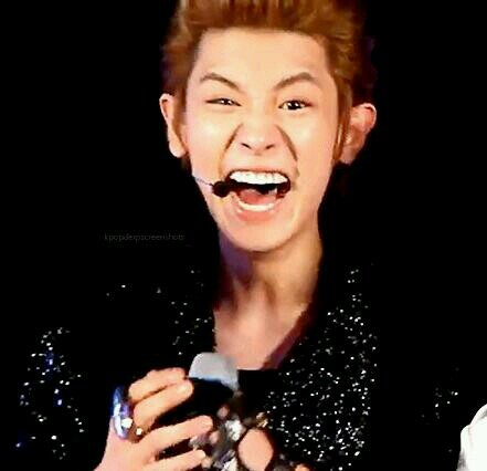 Annyeong..Gomawo for follow me^_^KEEP CALM AND LOVE KPOP fighting!!! Always Imagine about my 1000000 bias.. XD