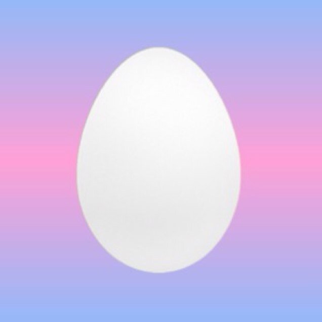 hiiii sugarplums follow @hrryshine bc she just gave you a free follow ily all *heart* *heart*