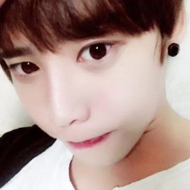 Lee Dohyeong ( 이도형 ) ❤ #Ulzzang #Model #89line #JustBotNotReal REAL : @Rikun2