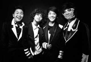 1000 2100 0001 0100 I LOVE SONIQ!!! CUPACHABRA !!! please check http://t.co/Yrl9Esngv3 thank youu :D