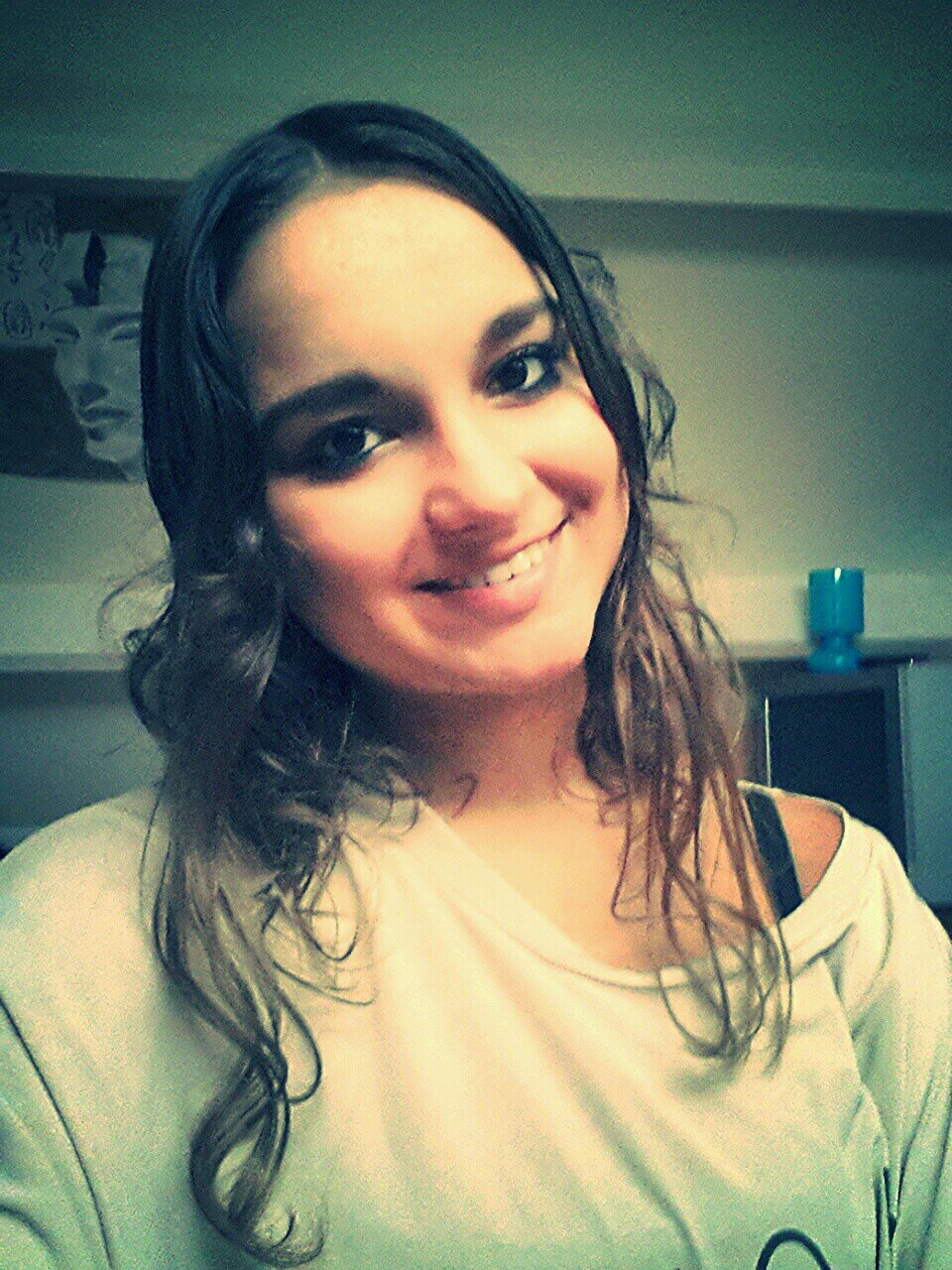 honey, we love you so damn much x Loïs, Fabiënne, Elisa & Dounia