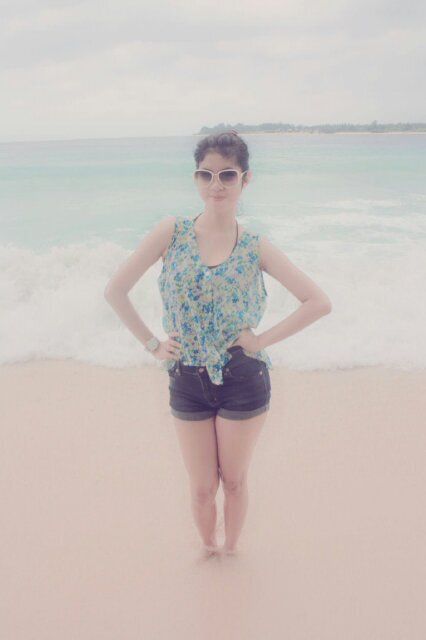 Flight attendant wanna be O:)