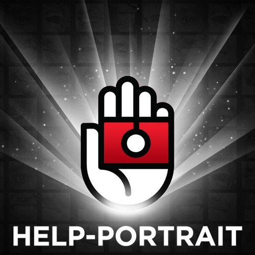 Help-Portrait est une organisation de photographes et de bénévoles qui mettent leur temps, équipement et savoir-faire au service des moins fortunés.