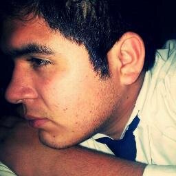 Dios es el centro de mi vida, bendice mi hogar Jesucristo rey de reyes!