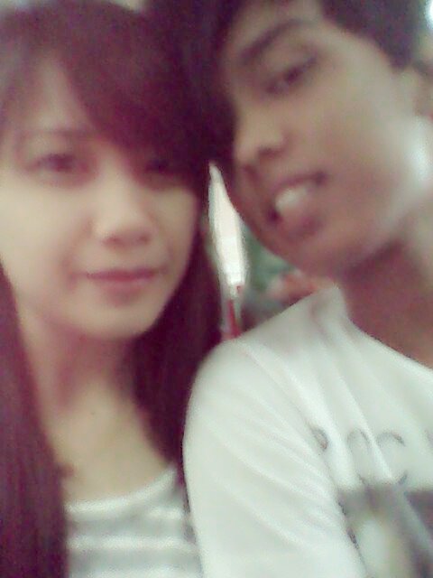 19 years of existing | PLPian | BSEntrep | in a relationship with @MCmeee29