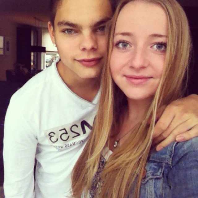 Love my love @_jariafca, never let you go.