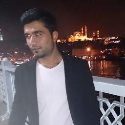ünlü deilim ama İLLA Kİ DuyarsıN  !