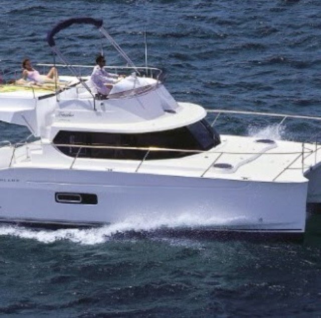 Location de bateau, voilier et catamaran sur le bassin d'arcachon départ port Arcachon ou Cap Ferret.