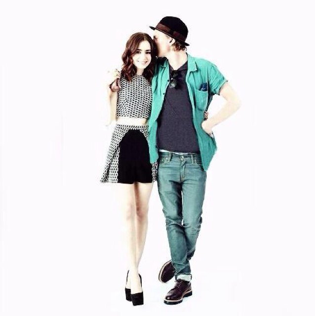 thevampsgrace's profile picture. 