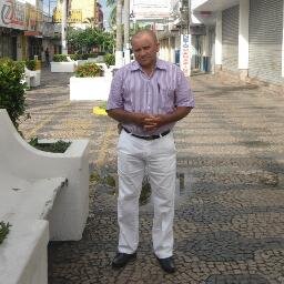 sou evangélico com muita muita honra, adoro a Jesus em espirito e em verdade, adorem também meus seguidores.