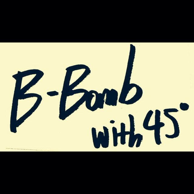 Protractor_45's profile picture. 비범 팬페이지 45도의 서포터즈팀 각도기입니다. 45도 많이 사랑해주세요 @Bomb_45