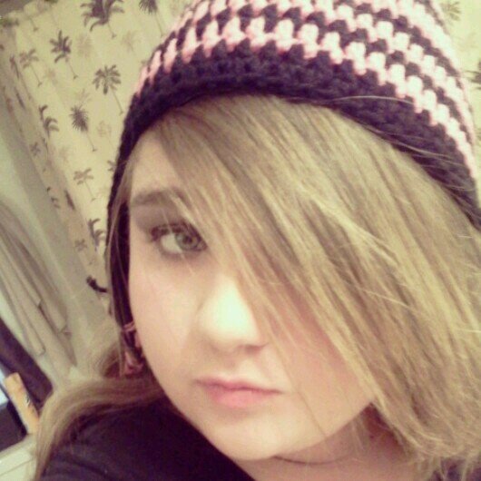 AS, AA ,PTV ,BMTH, OM&M, SS =XD music + guitar = life 

Wanna make music all my life so help me out . i wish to travel the world and film everything YouTuber