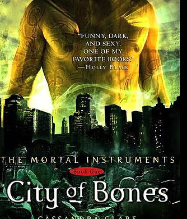 The OFFICIAL twitter account for everyone in the world who loves The Mortal Instruments and The Infernal Devices! #ourownfandom Ave Atque Vale! Follow back 100%