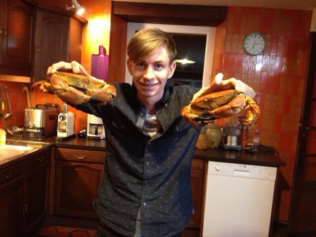 love food, eating, cooking and life all around it so follow me to see my adventures