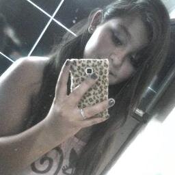 com Deus, 
pedi uma luz, ele me deu o sol;
pedi aágua, ele me deu chuva;
pedi uma amga, ele me deu voc.. fazer o qe neeah, foi presente, agr naum posso devol