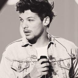 ProtectiveLou_'s profile picture. Fuck bitches and get money.