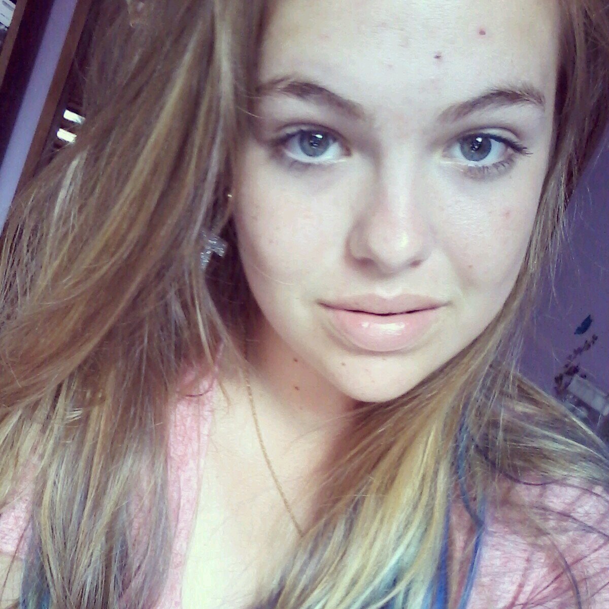Hello          Face : http://t.co/CGfRqUS7j7
                       Ask : http://t.co/58f7jM4pf2     Instragram: @gabriela_hewlett