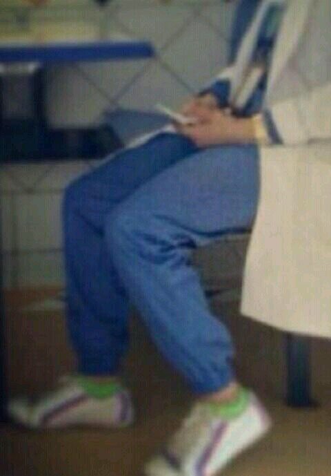 سبحان الله والحمدلله ولا اله الا الله والله اكبر ـبليز الي يقدر يساعدني في تغيير الايميل تبع تويتر لانو وهمي وكلمه السر ناسيتها ويدخل معي تلقائي