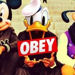 JeanLongboard's profile picture. Moi jsuis un gars normal comme les autres j'aime les manga et le soccer.
j'aime aussi ecrire au gens alors n'esiter pas !!!