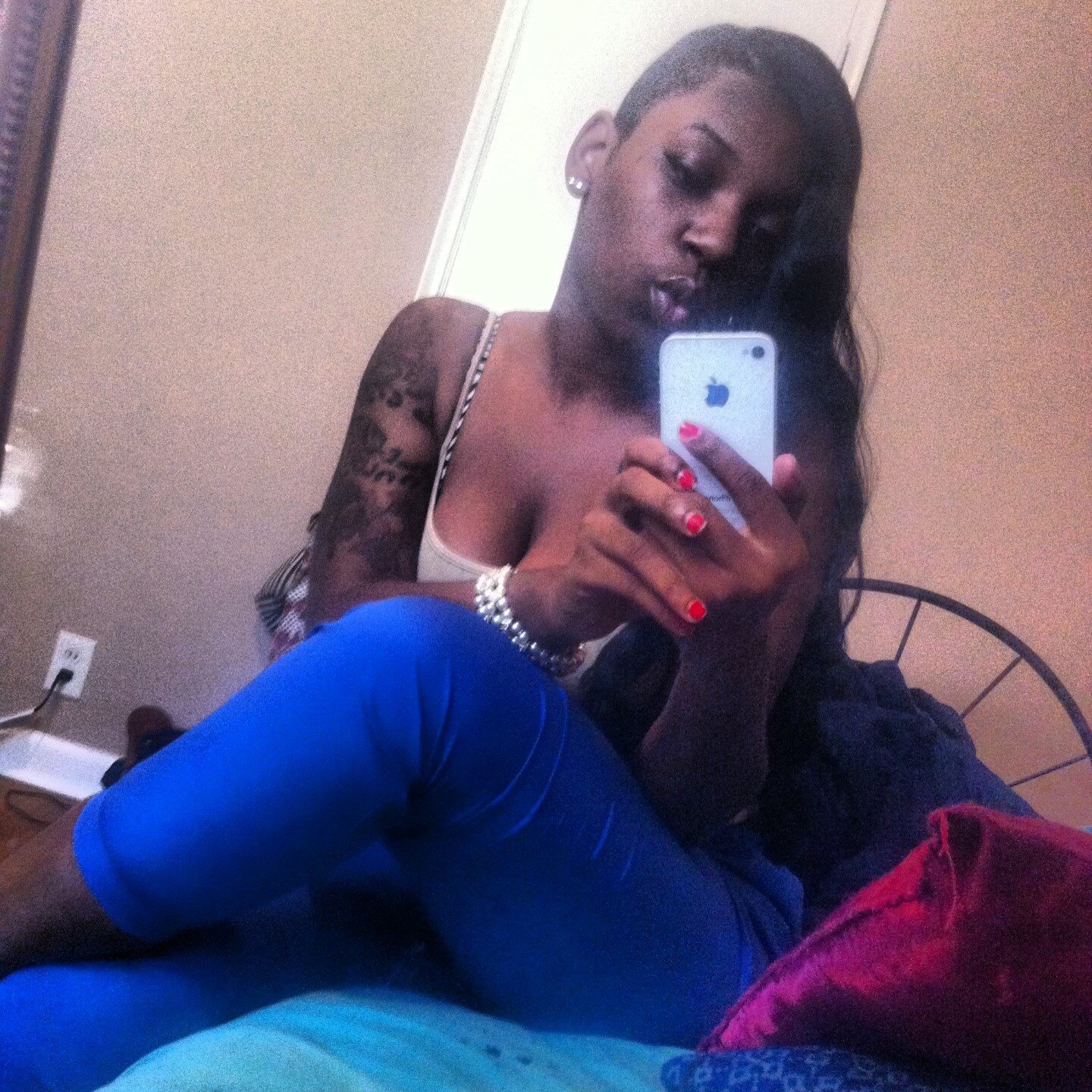 natural born hustler..independent..heart like a lion and Alaska, one of Americas shining stars in the making..Tamara La'Nelle™