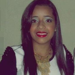 19 anos ,Sagitariana.