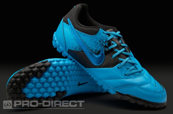 Manchester city supporter for life♥☺... Nn blackops2♥