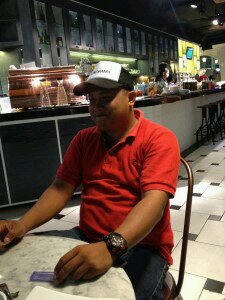 Kejujuran adalah harta yg paling sempurnaaa..                                                       Add my pin 26B9668D