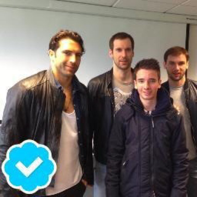 Official_DanH's profile picture. Youtuber and Game Developer