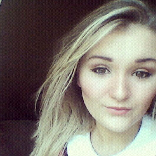 just a blonde really ;)
