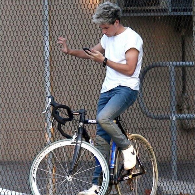 ••• My Goal in Life: to recieve a Horan Hug ••• •• IG|| il0ve_niall ••