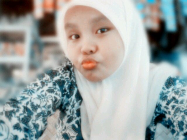 •Siti  Rusdiana FatiH HaTus SaaDah,| 16 DesEMber 1996| • (˘o˘)ε˘`) *    » ☺  PiN.29E4FA59 ˘з┌◦◦◦♥ ™ SMAN 1 KLARI ✉