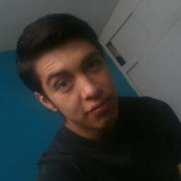 Soy de las personas que piensan cambiar primero para poder cambiar al mundo.