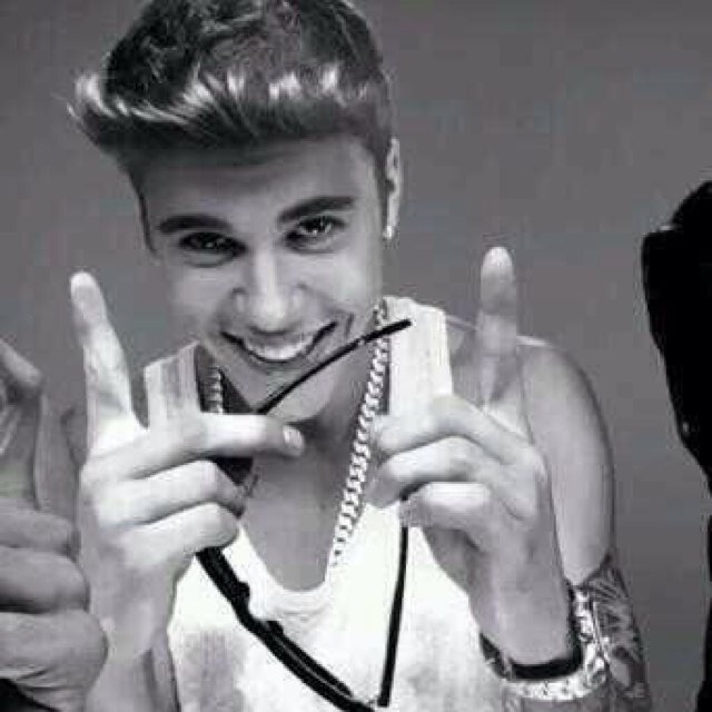 free follow so, follow @biebxrftcody? ily thank you!