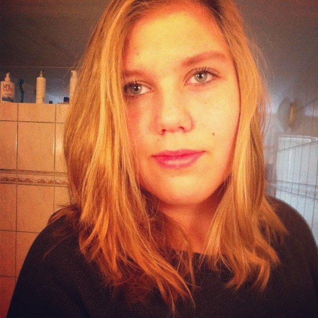 Meppel
 instagram: EllenDeVriess