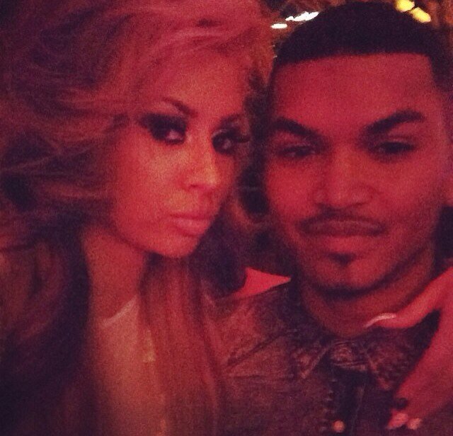 carlosracquel's profile picture. 