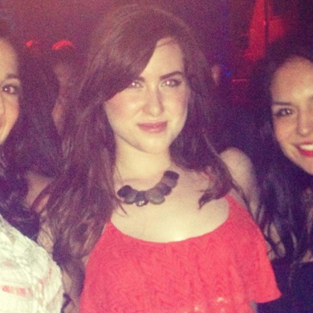 _crystalbree's profile picture. 