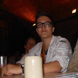 Tom Roels - 20 yrs old - University Of Antwerp - Bachelor Computer Science -Schachtentemmer @ WINAK