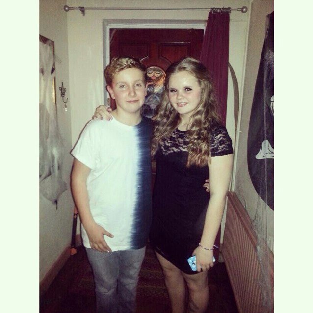 Kik me leonnie.huxley Follow my instagram leonnie123 Add me on facebook Leonnie Huxley Snap chat me leonnie.huxley