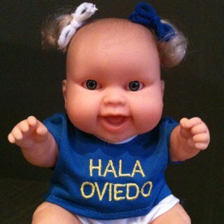 Oviedista hasta la medula, accionista y socia. Antisportingista. Gracias papa por hacerme del REAL OVIEDO!!!!