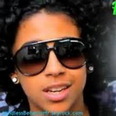 Im a dancer, I love MB and Chris Brown, The OMG GIRLZ ARE AWESOME wish I could meet them. AND IM JUST DHAT BABEEY DOE
