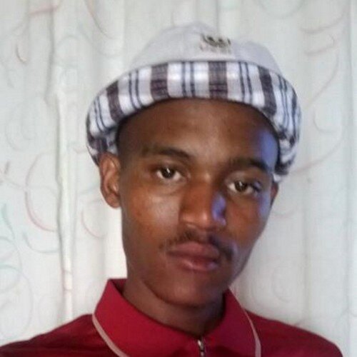 I am a young sophisticated,ambitious,bussiness minded dats who i am after all sibusiso perseverance matlaila