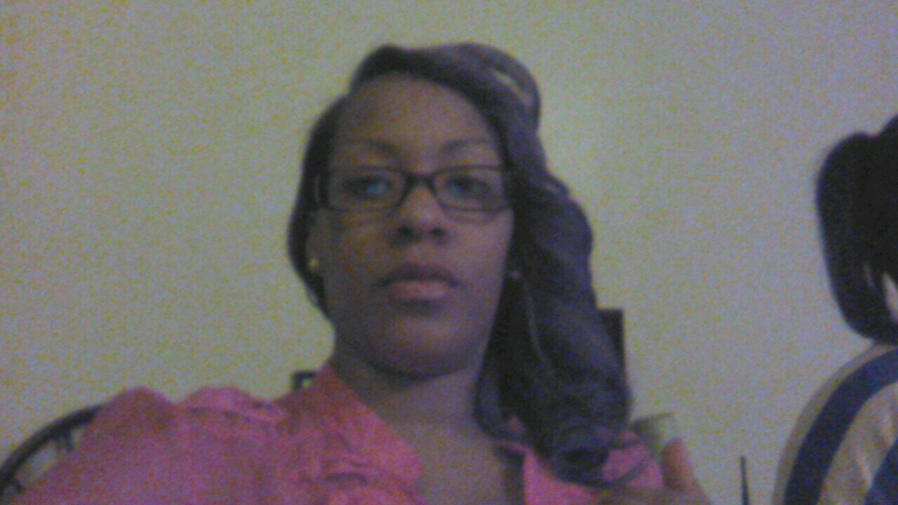 iadoremeee81's profile picture. 