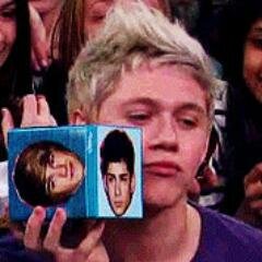 1D_Kleenex_box's profile picture. Im sorry if I unfollowed you i did an unfollow spree just tweet me for a follow back (: xx