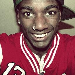 Rapper / Mc '' Artista Independente ''


facebook: http://t.co/jJLLs6Q9
