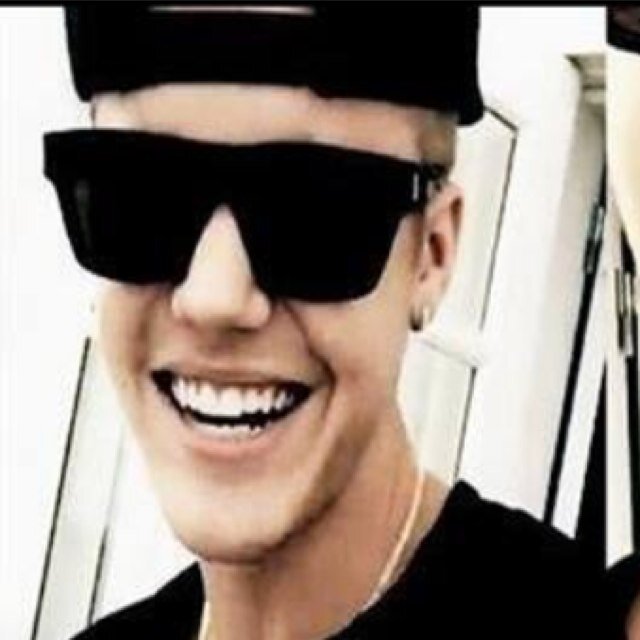 Everything will be alright if you keep me next to you ★ TAG / Justin Bieber ❤️
