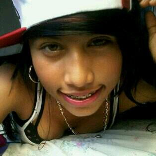 pasion el futbol , sueno hacer poesia .......... ( mi reina ) gina maricel garnica lopez te amo , te volviste mi docis de vida  by : jose mendez